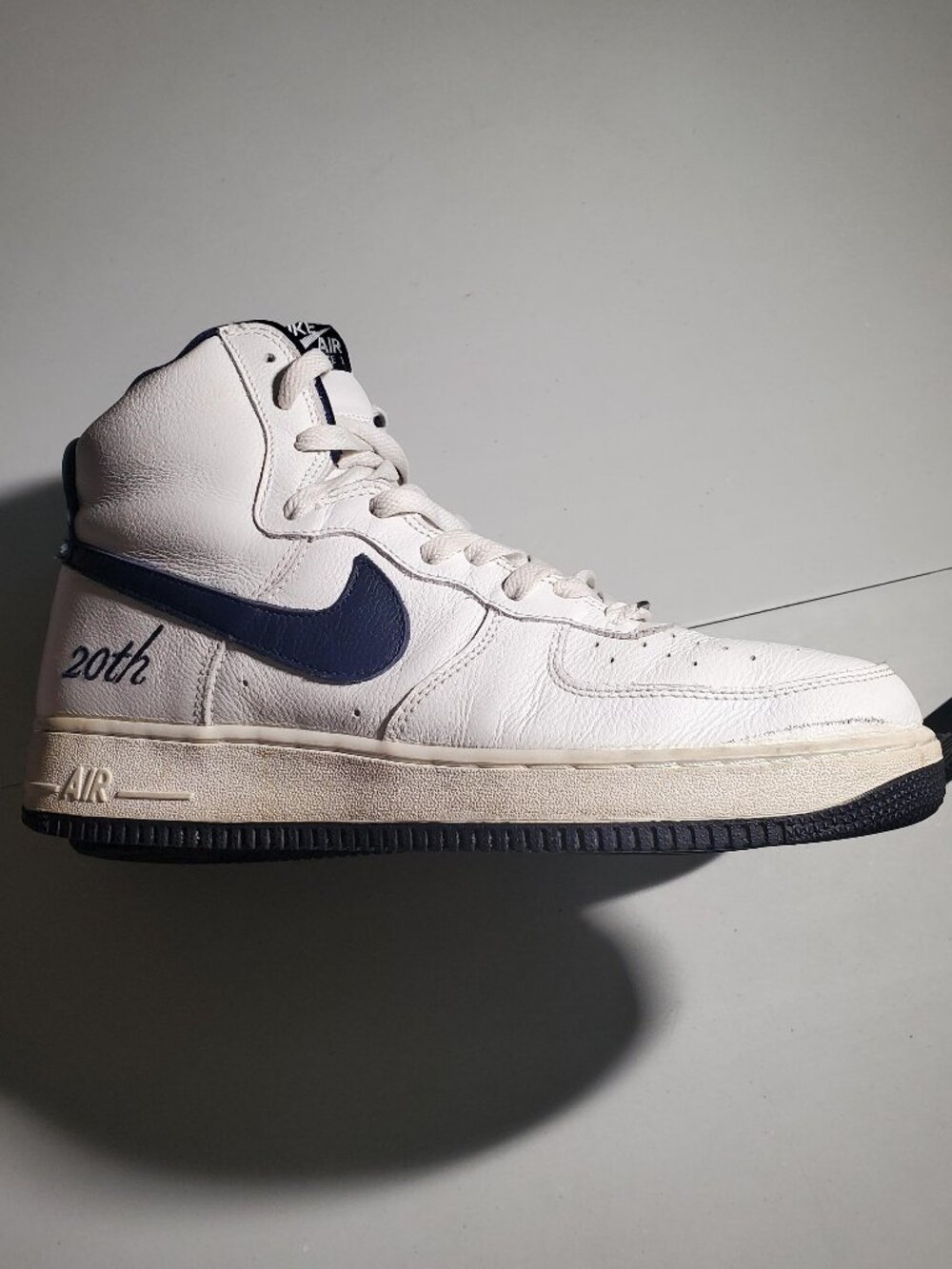 Nike 2002 Air Force One 20th Anniversary Hi Tops Sz 11 Men's - Picture 3 of 16